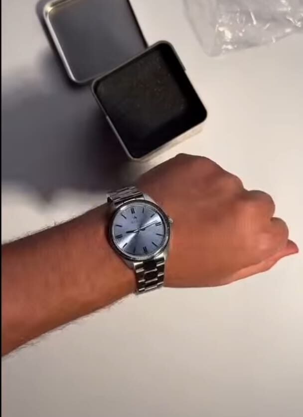 Minimalist Silver Dial Stainless Steel Watch