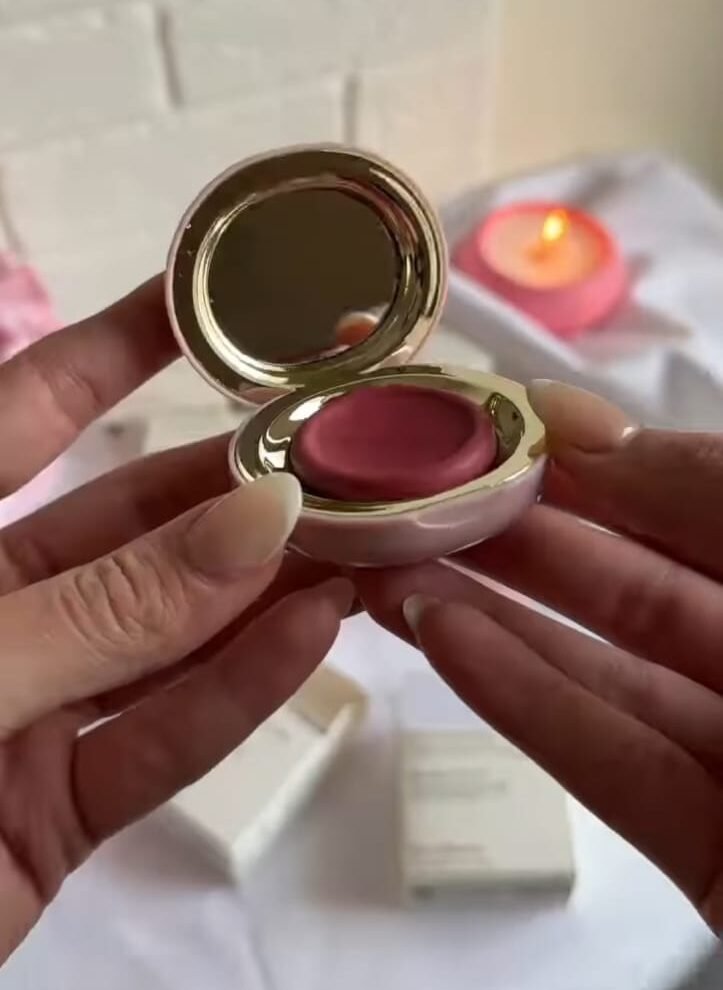 Luxury Velvet Tint Lip Balm – Glow with Every Touch