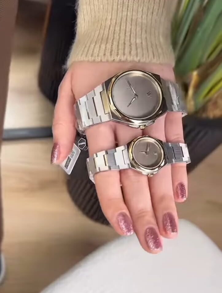 Elegant Silver Couple Watch Set – Timeless Style for Every Moment